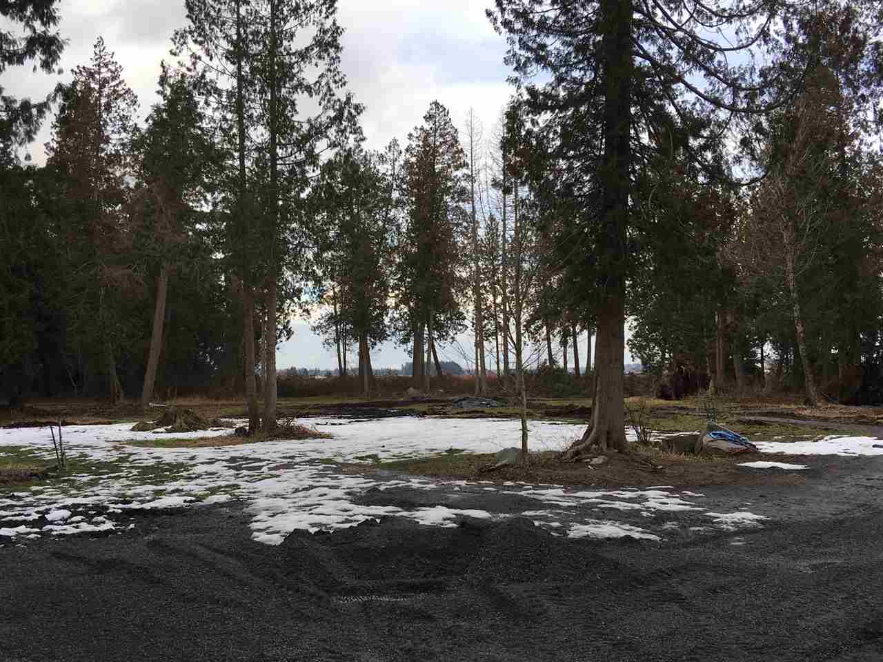 r2346935