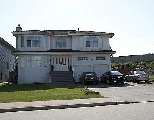 r2357546