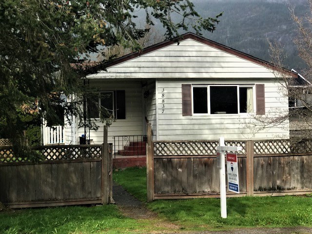 r2360257